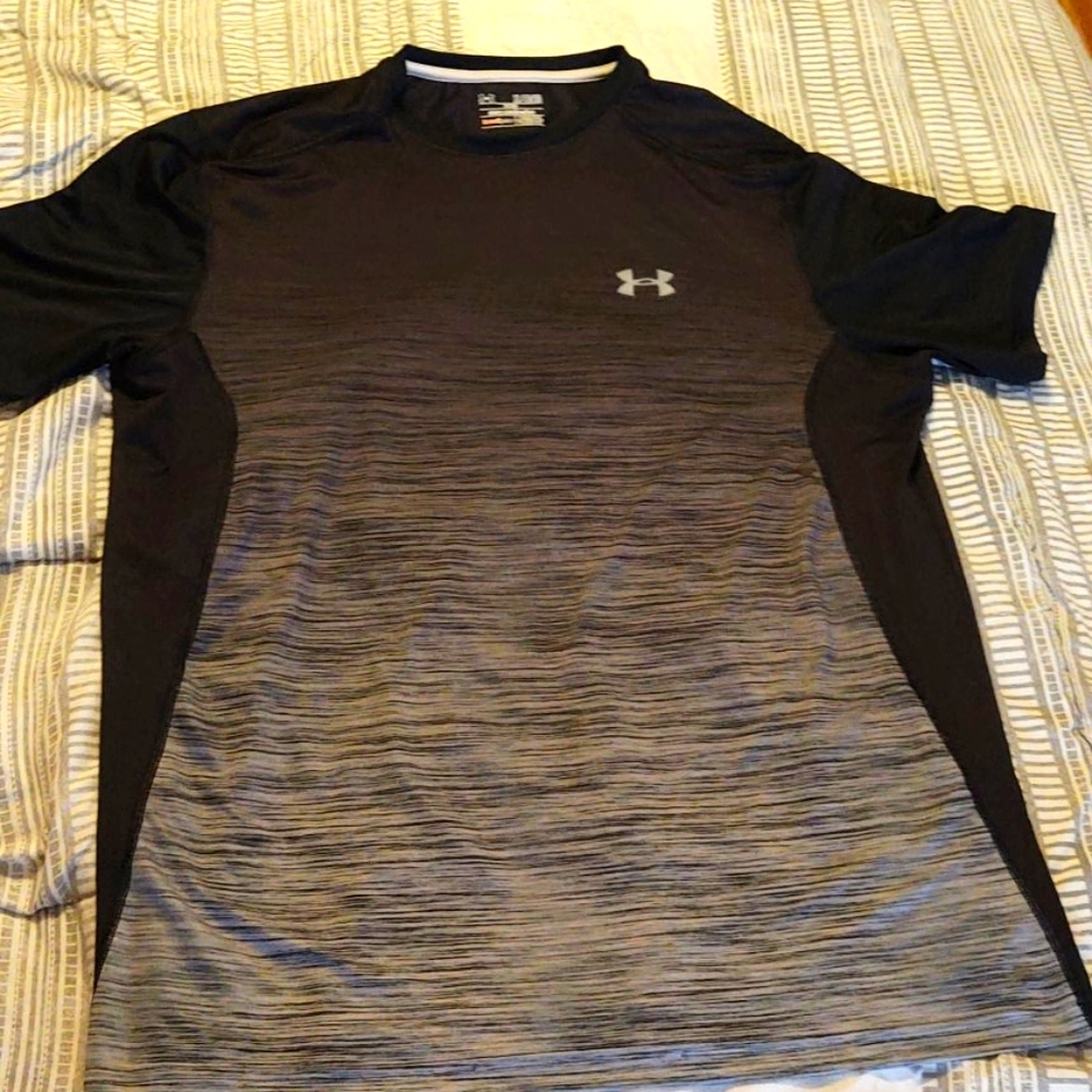 UA t shirt